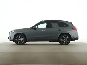 MERCEDES-BENZ GLC 300 4M AMG Night Pano Airmatic HUD 360