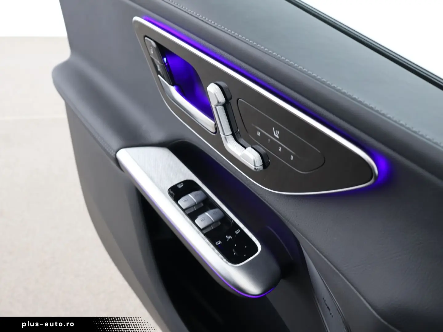 MERCEDES-BENZ GLC 300 4M AMG Night Pano Airmatic HUD 360