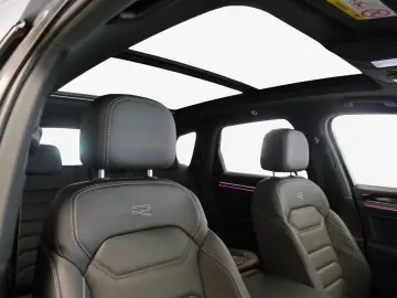 VW Touareg 3.0 TSI R-Line 4M 22Z DYNAUDIO Massage