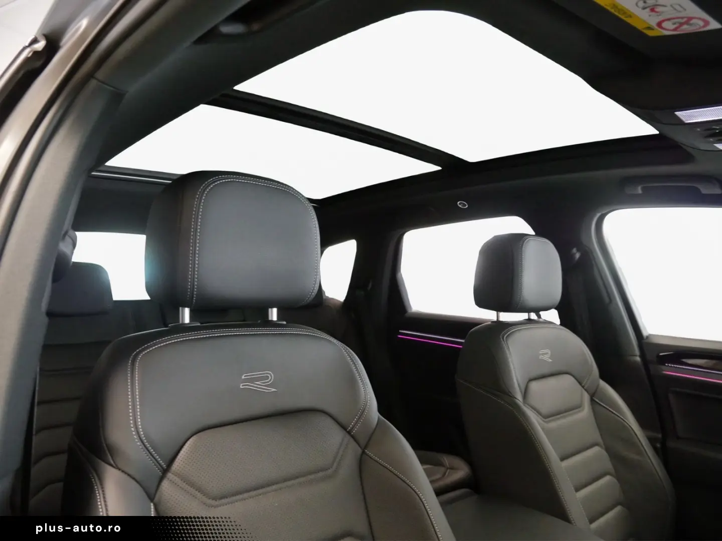 VW Touareg 3.0 TSI R-Line 4M 22Z DYNAUDIO Massage