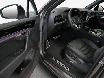 VW Touareg 3.0 TSI R-Line 4M 22Z DYNAUDIO Massage
