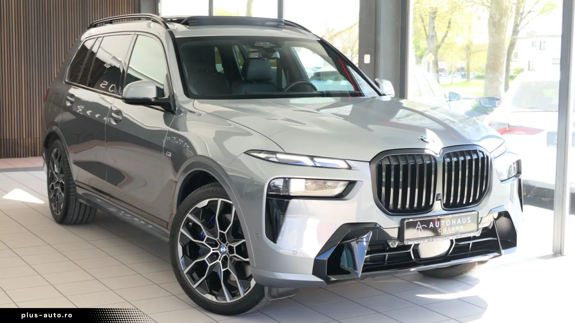 BMW X7 xDrive 40 d M Sport SKY-Lounge B&W 22  ICONIC