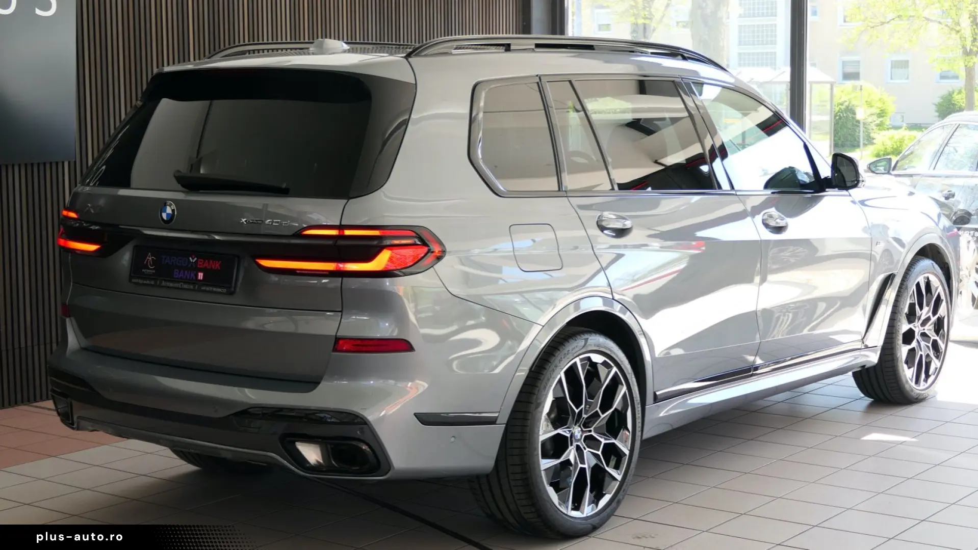 BMW X7 xDrive 40 d M Sport SKY-Lounge B&W 22  ICONIC