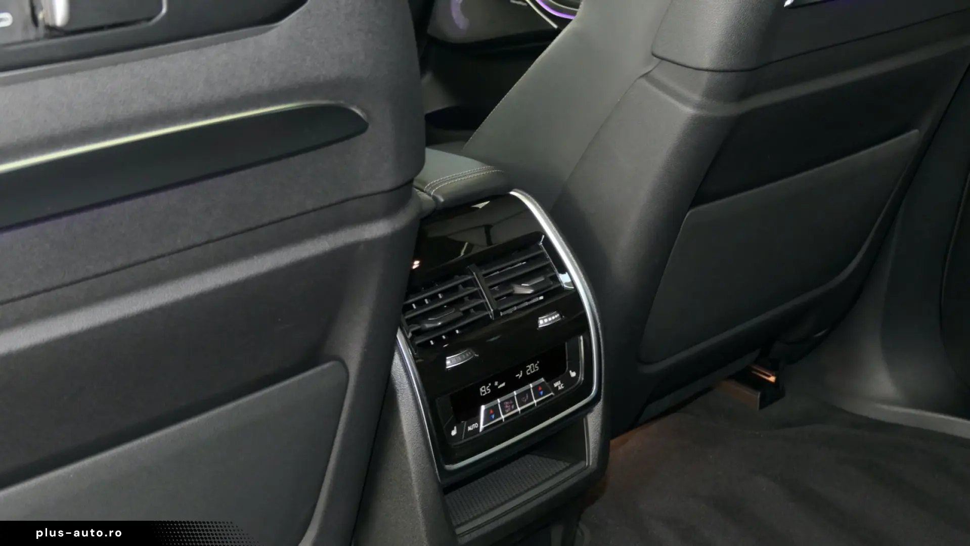 BMW X7 xDrive 40 d M Sport SKY-Lounge B&W 22  ICONIC