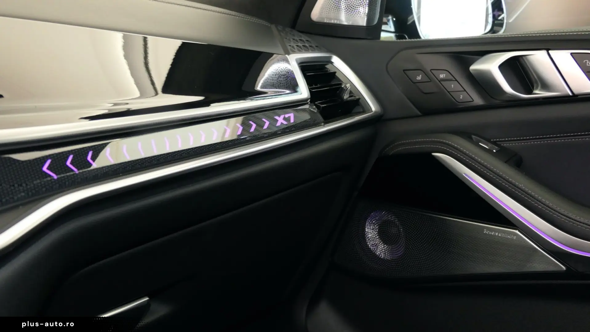 BMW X7 xDrive 40 d M Sport SKY-Lounge B&W 22  ICONIC