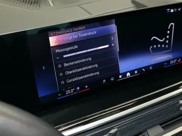 BMW X7 xDrive 40 d M Sport SKY-Lounge B&W 22  ICONIC
