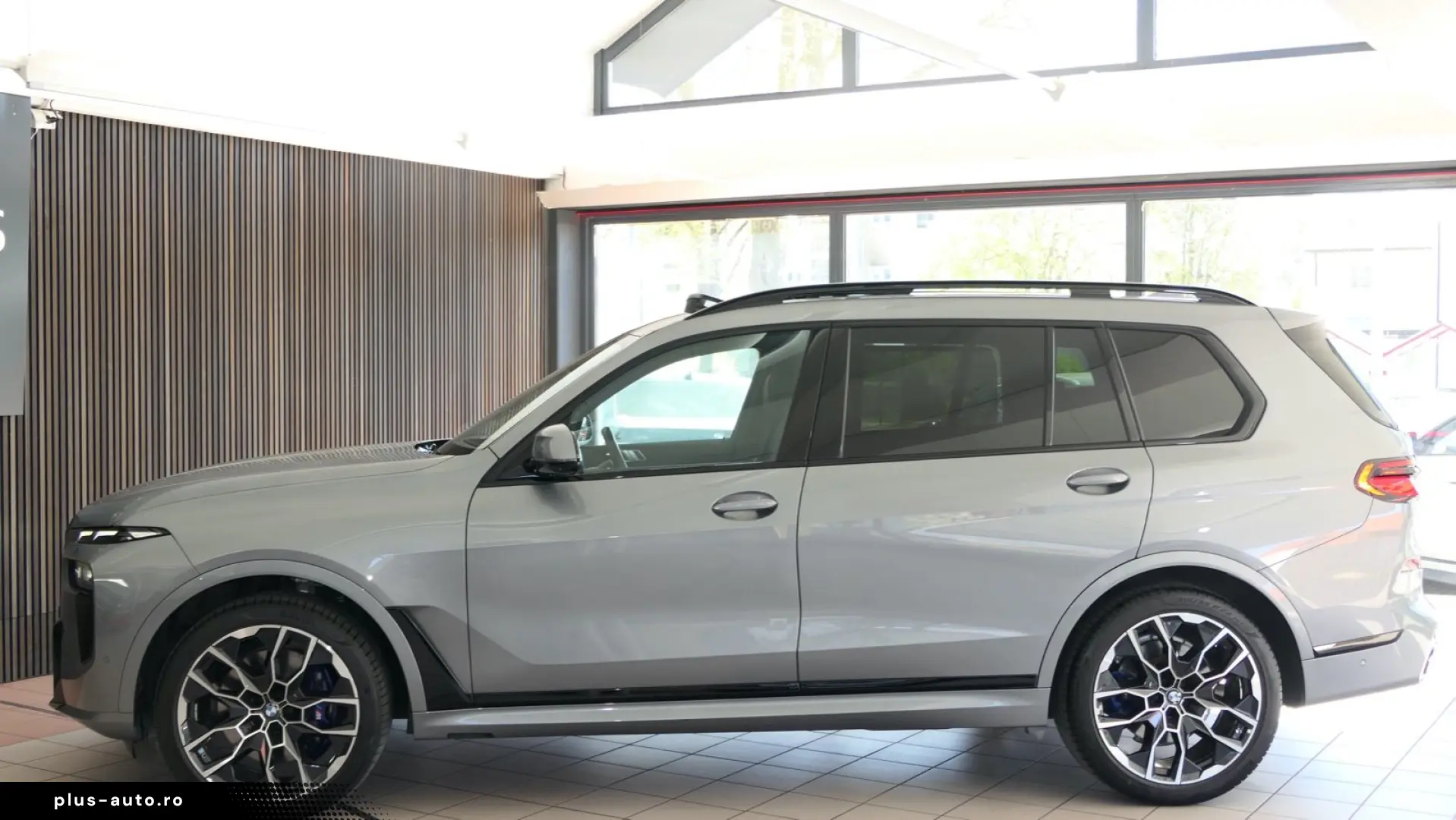 BMW X7 xDrive 40 d M Sport SKY-Lounge B&W 22  ICONIC