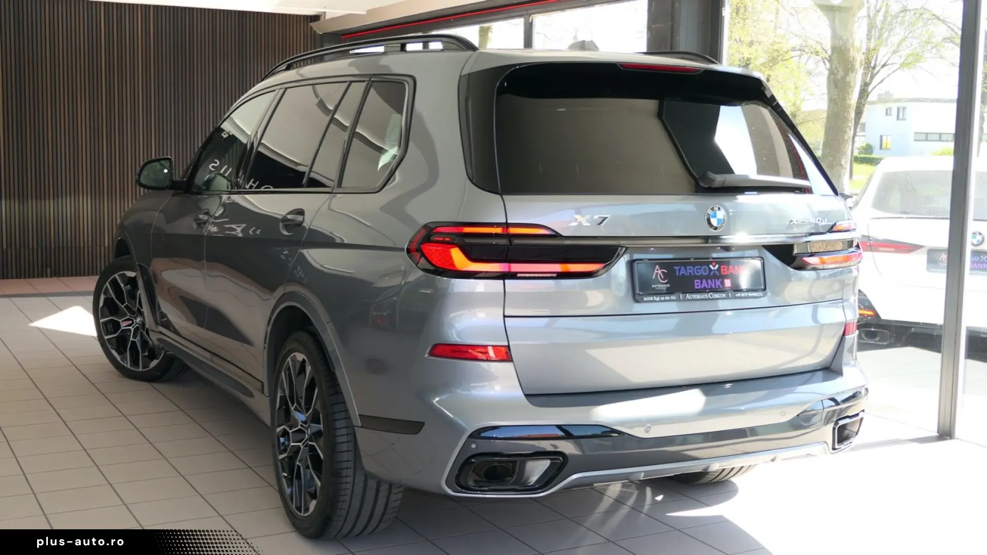 BMW X7 xDrive 40 d M Sport SKY-Lounge B&W 22  ICONIC