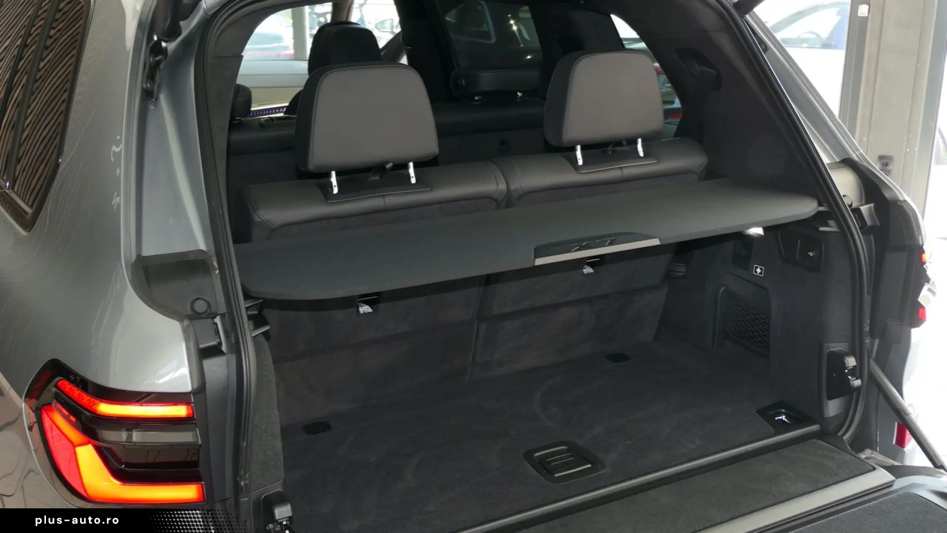 BMW X7 xDrive 40 d M Sport SKY-Lounge B&W 22  ICONIC