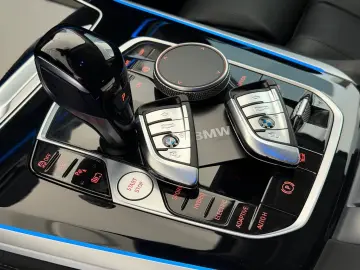 BMW X5 45e xDr X-Line ACC Laser Ventilation 360  HUD