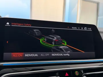 BMW X5 45e xDr X-Line ACC Laser Ventilation 360  HUD