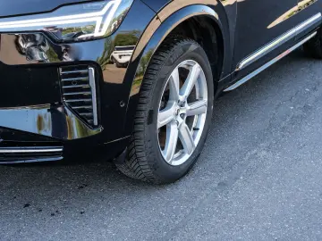 VOLVO XC90 FACELIFT Plus Bright Recharge Plug-In Hybri