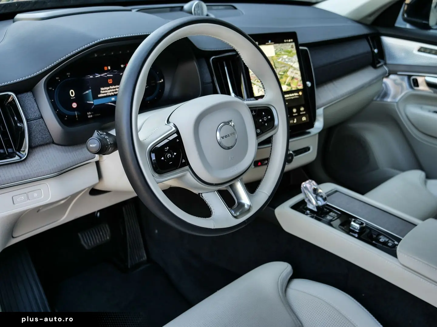 VOLVO XC90 FACELIFT Plus Bright Recharge Plug-In Hybri