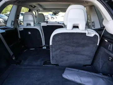 VOLVO XC90 FACELIFT Plus Bright Recharge Plug-In Hybri