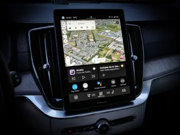 VOLVO XC90 FACELIFT Plus Bright Recharge Plug-In Hybri