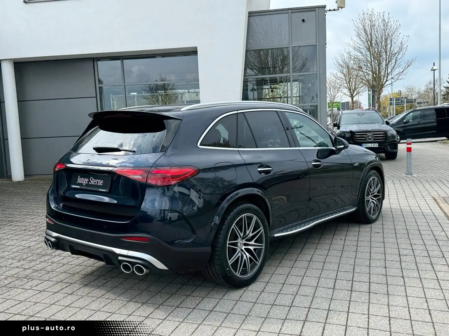 MERCEDES-BENZ GLC 43 4M Premium Plus PerfoLenk Distro Pano