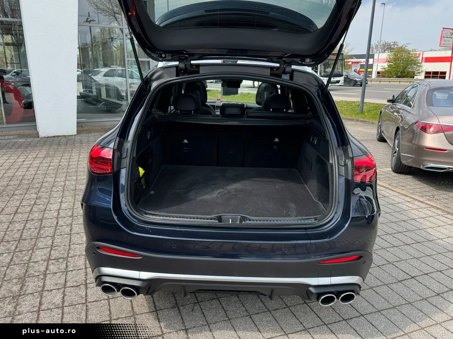 MERCEDES-BENZ GLC 43 4M Premium Plus PerfoLenk Distro Pano