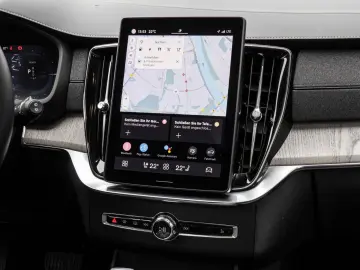 VOLVO XC90 T8 AWD Ultra Dark NP 108.620 -  B&W FOUR-C