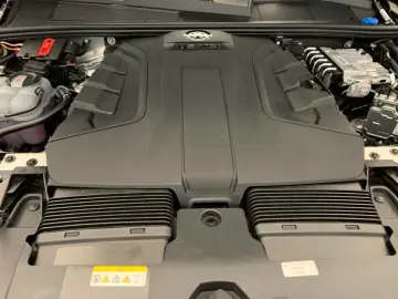 VW Touareg Elegance TDI 4M  AHK LUFTF STDHZ LEDER