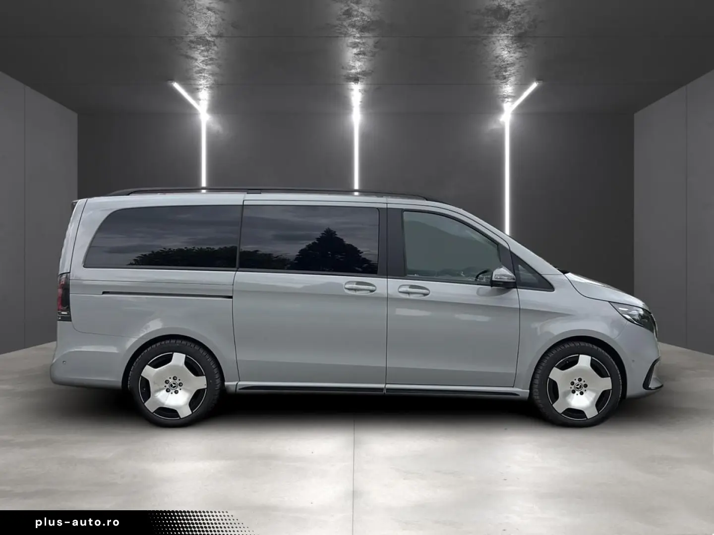 MERCEDES-BENZ V-Class 2024 — imagine 3