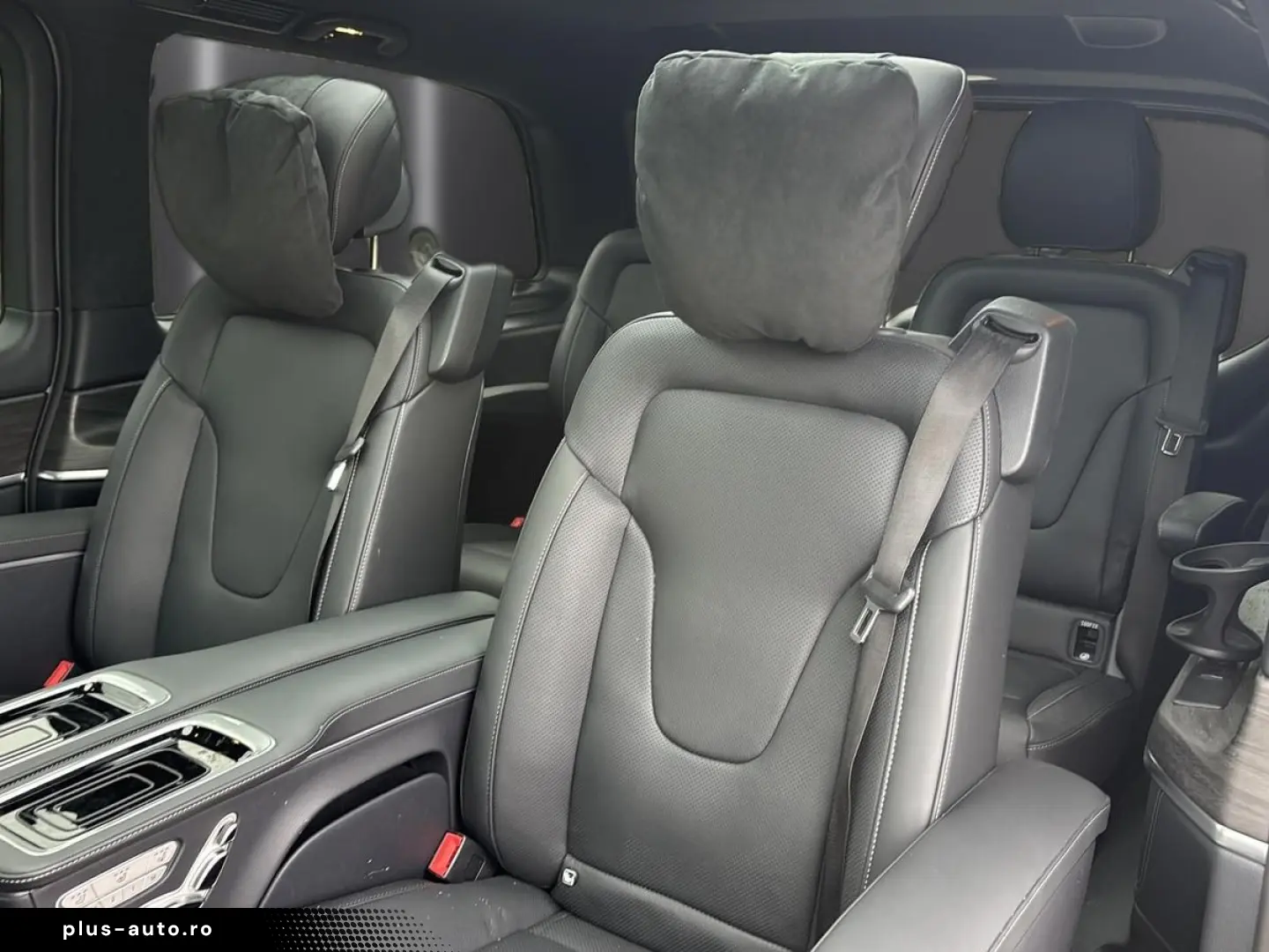 MERCEDES-BENZ V-Class 2024 — imagine 14
