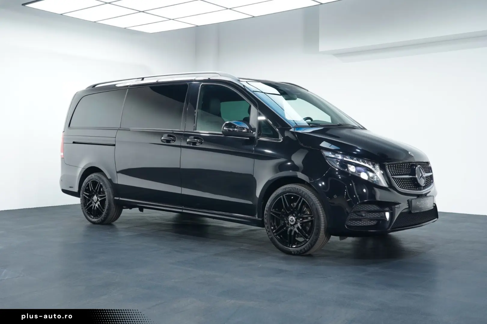 MERCEDES-BENZ V 300 d 4M L AVANTGARDE EDITION AMG 7-SITZER