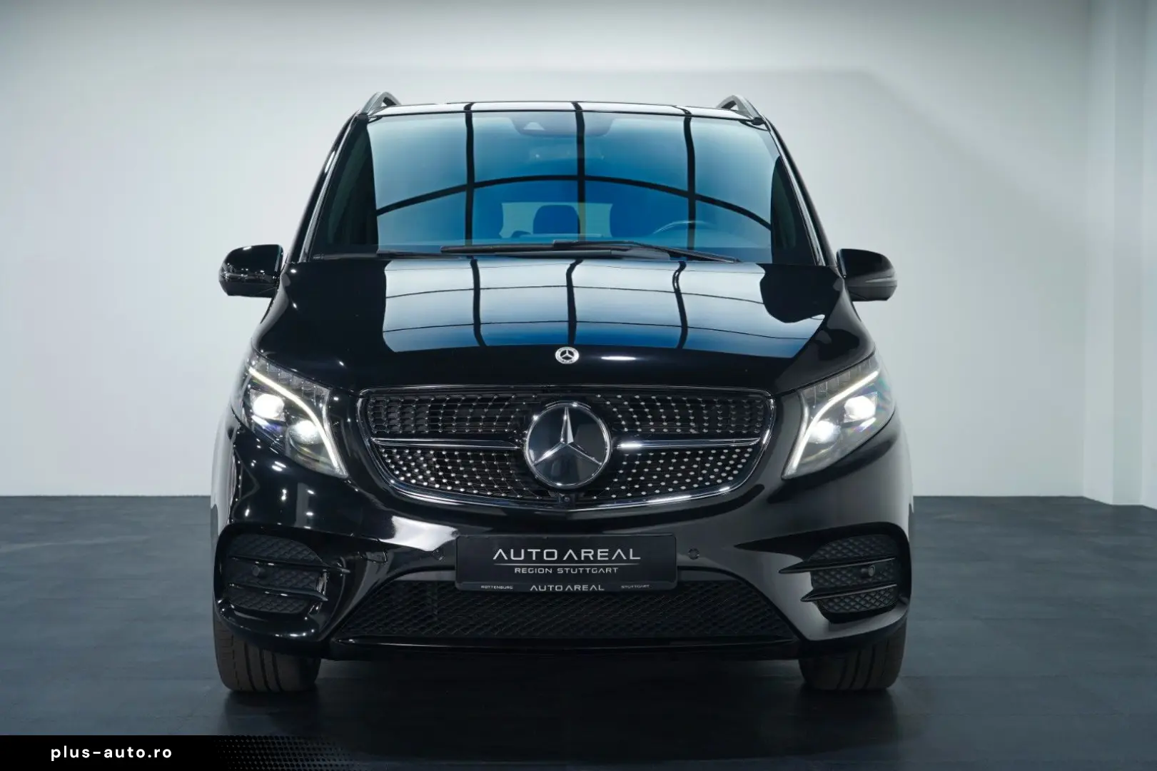 MERCEDES-BENZ V 300 d 4M L AVANTGARDE EDITION AMG 7-SITZER