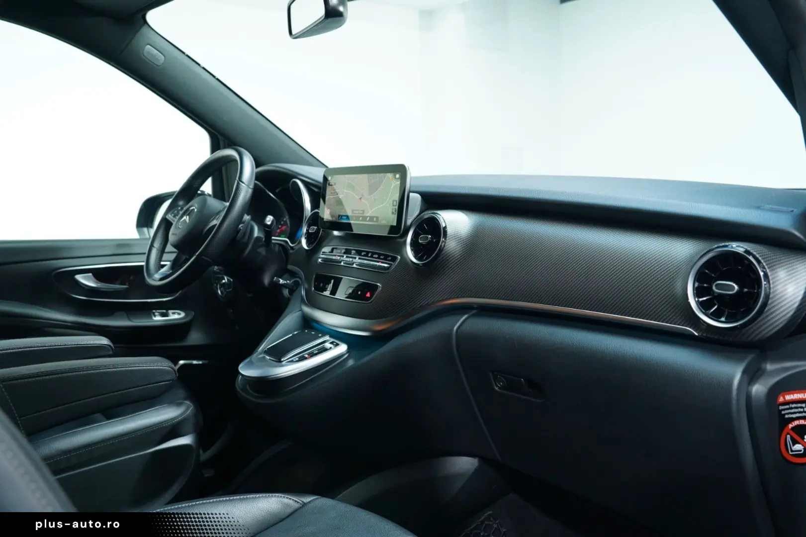 MERCEDES-BENZ V 300 d 4M L AVANTGARDE EDITION AMG 7-SITZER