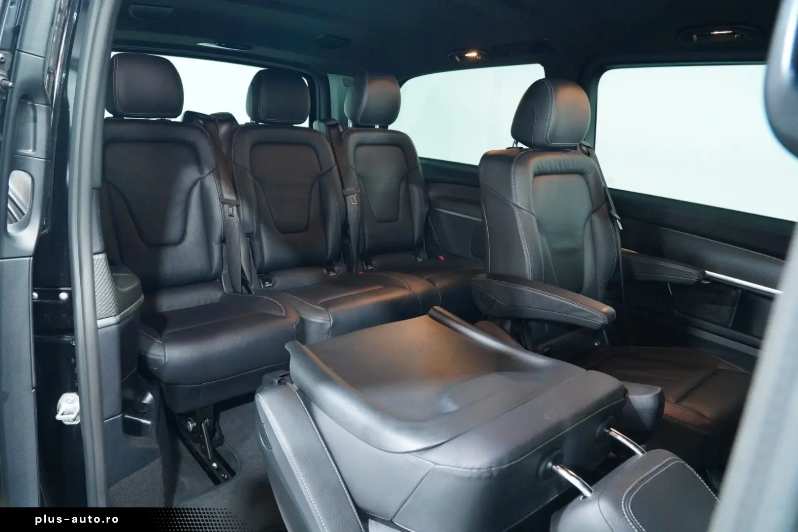 MERCEDES-BENZ V 300 d 4M L AVANTGARDE EDITION AMG 7-SITZER