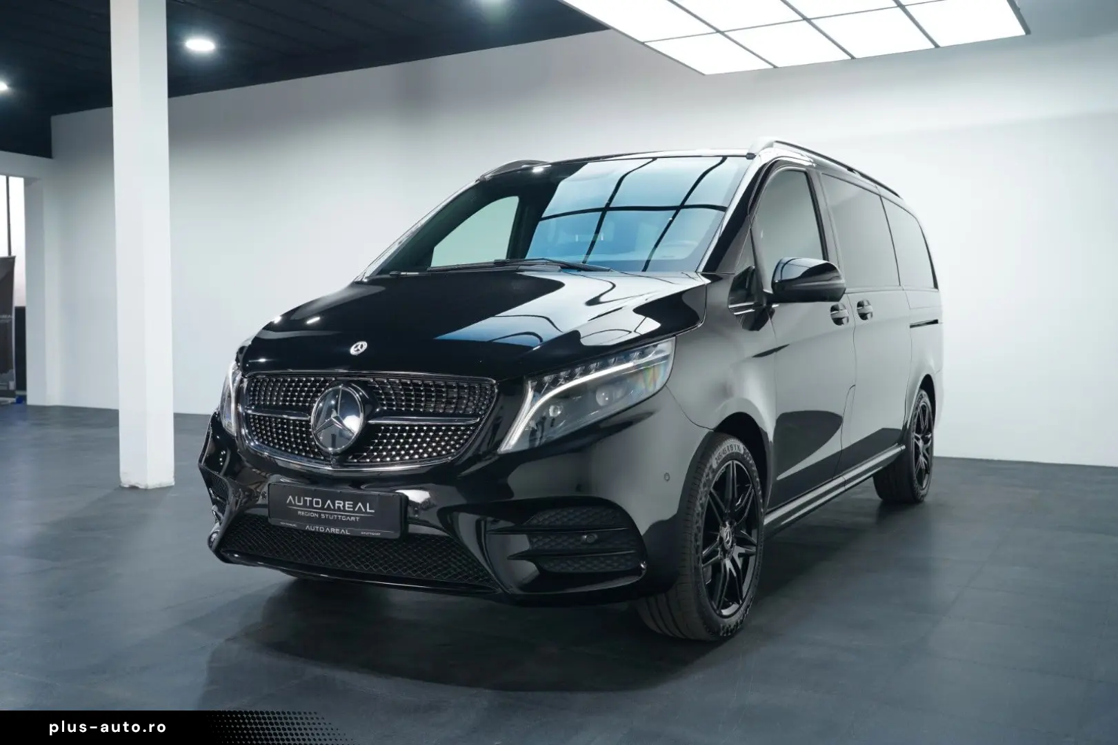 MERCEDES-BENZ V 300 d 4M L AVANTGARDE EDITION AMG 7-SITZER
