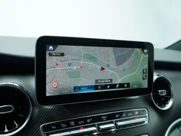 MERCEDES-BENZ V 300 d 4M L AVANTGARDE EDITION AMG 7-SITZER