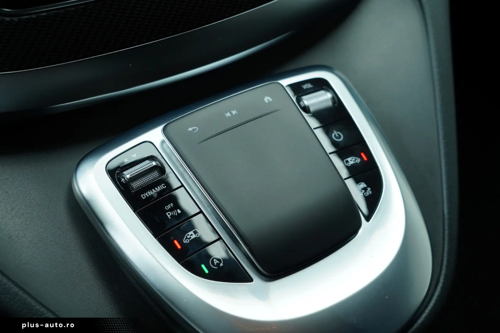 MERCEDES-BENZ V 300 d 4M L AVANTGARDE EDITION AMG 7-SITZER