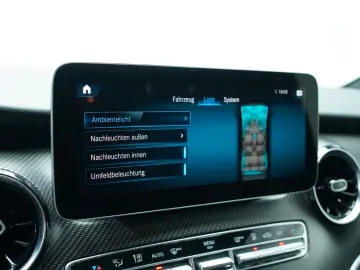 MERCEDES-BENZ V 300 d 4M L AVANTGARDE EDITION AMG 7-SITZER