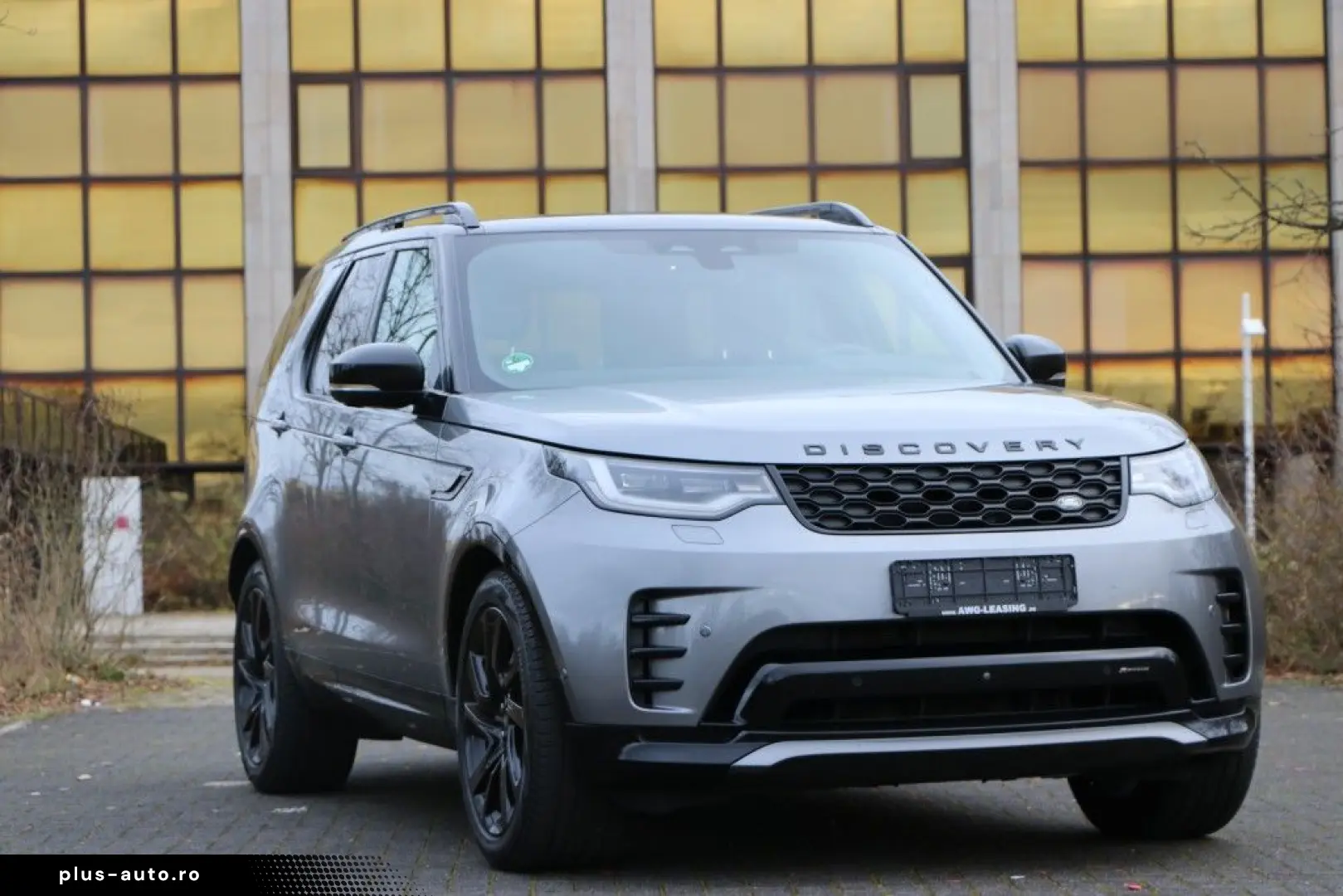 LAND ROVER Discovery D300 R-Dynamic SE AWD AHK Matrix LED