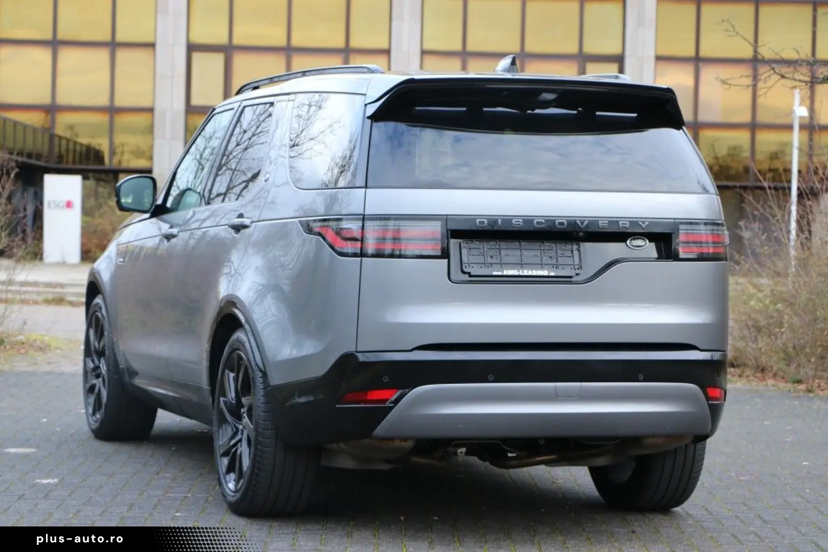 LAND ROVER Discovery D300 R-Dynamic SE AWD AHK Matrix LED