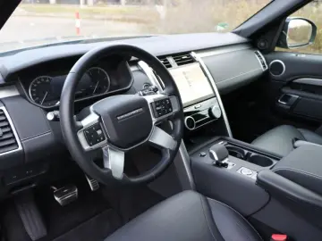 LAND ROVER Discovery D300 R-Dynamic SE AWD AHK Matrix LED