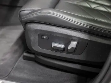 BMW X5 xDr45e XLine DAProf HUD 360 LASER Panoramic H&K