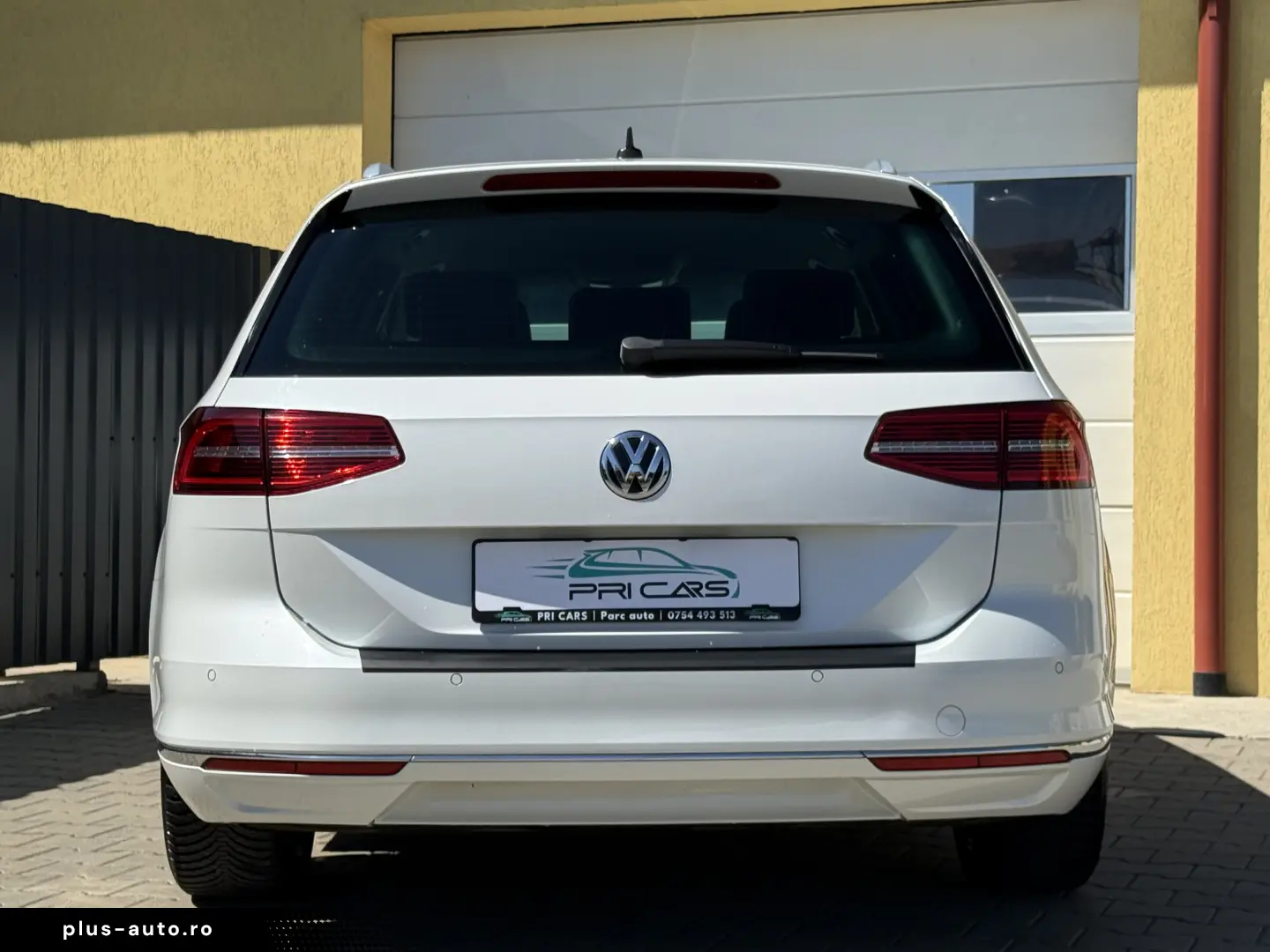 2.0tdi   150cp   DSG   Highline   Bord digital