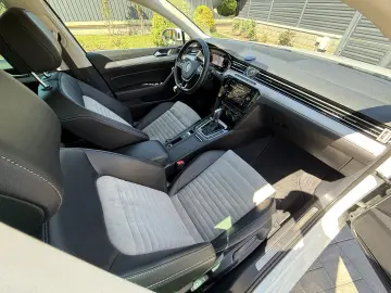 2.0tdi   150cp   DSG   Highline   Bord digital