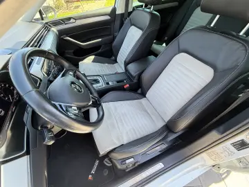 2.0tdi   150cp   DSG   Highline   Bord digital