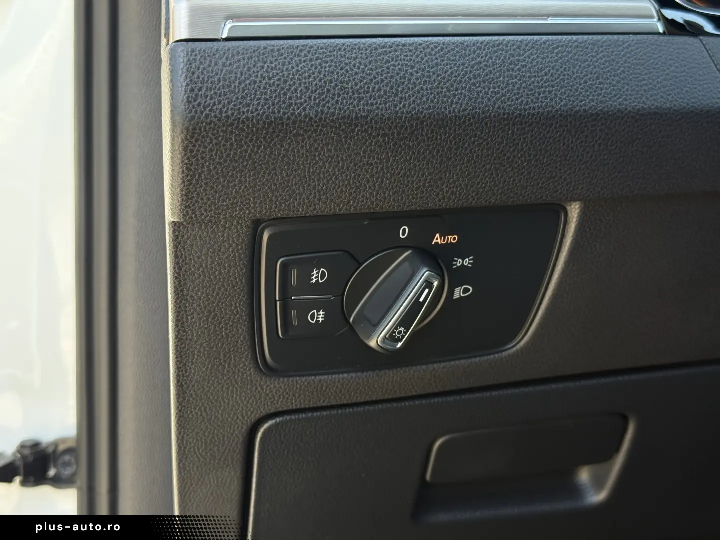 2.0tdi   150cp   DSG   Highline   Bord digital
