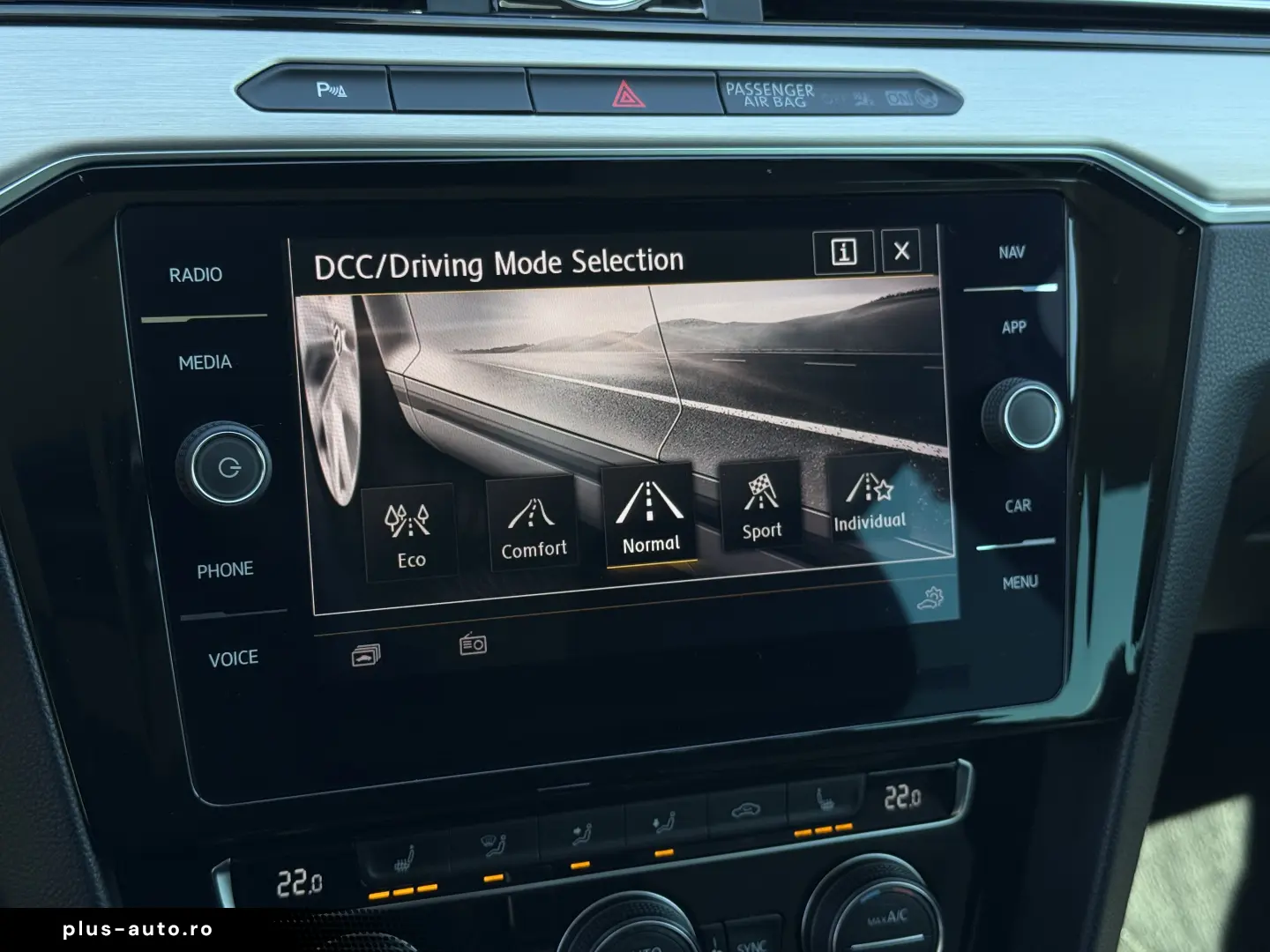2.0tdi   150cp   DSG   Highline   Bord digital