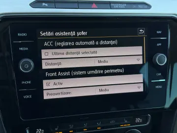 2.0tdi   150cp   DSG   Highline   Bord digital