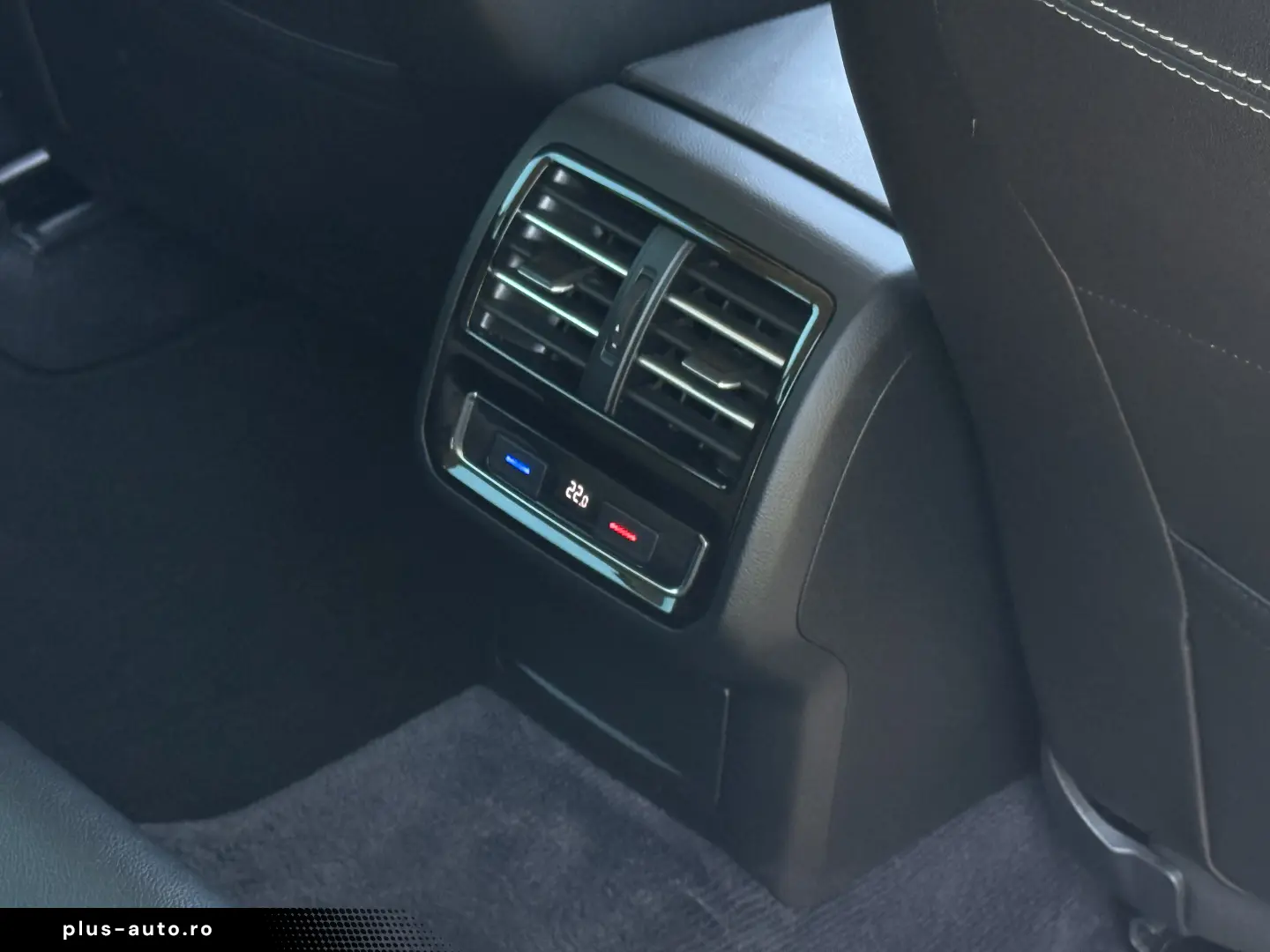 2.0tdi   150cp   DSG   Highline   Bord digital