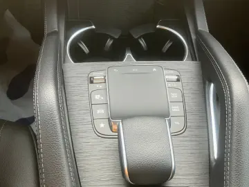 MERCEDES-BENZ GLE 400 d 4Matic AMG-Line PanoDach AHZV LED