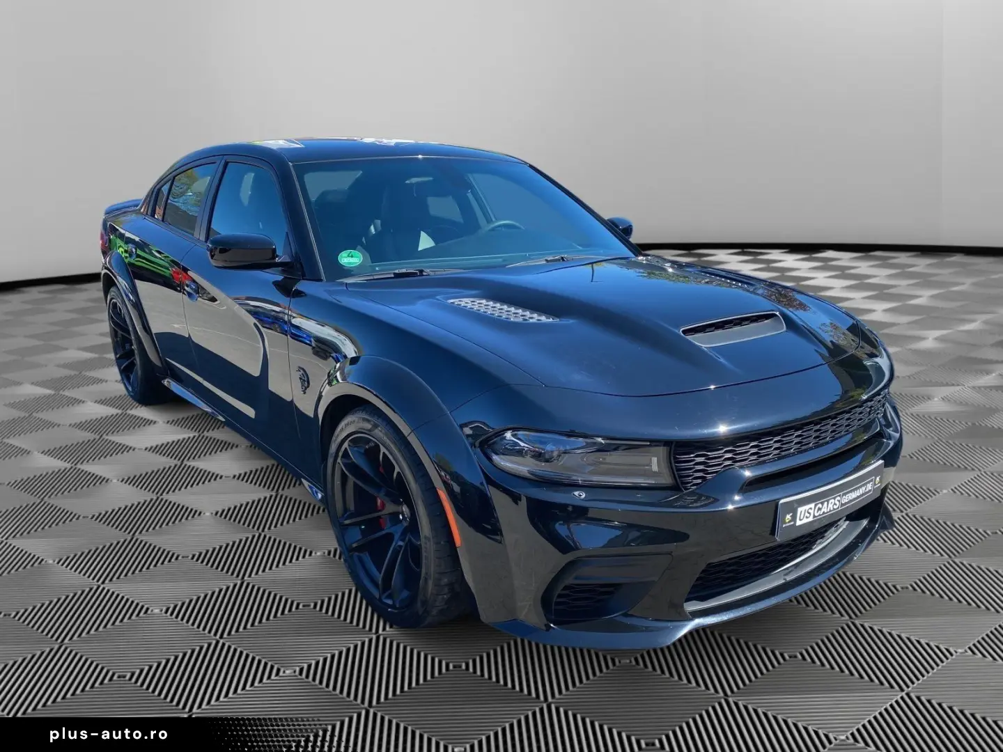 DODGE Charger SRT Hellcat