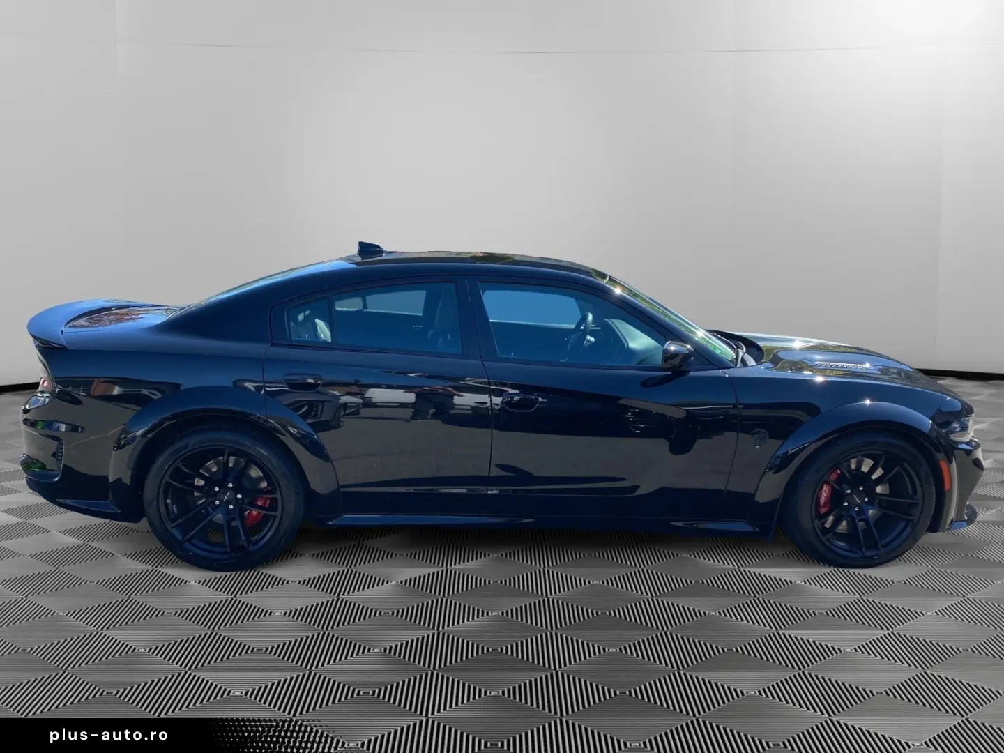 DODGE Charger SRT Hellcat