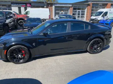 DODGE Charger SRT Hellcat