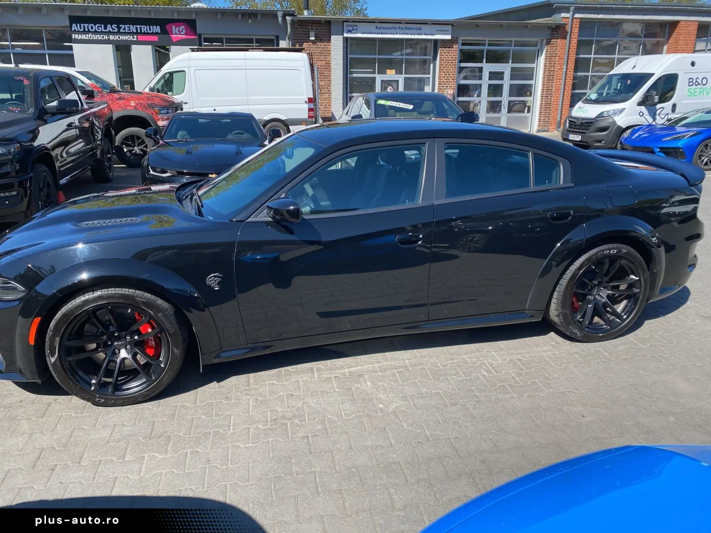 DODGE Charger SRT Hellcat