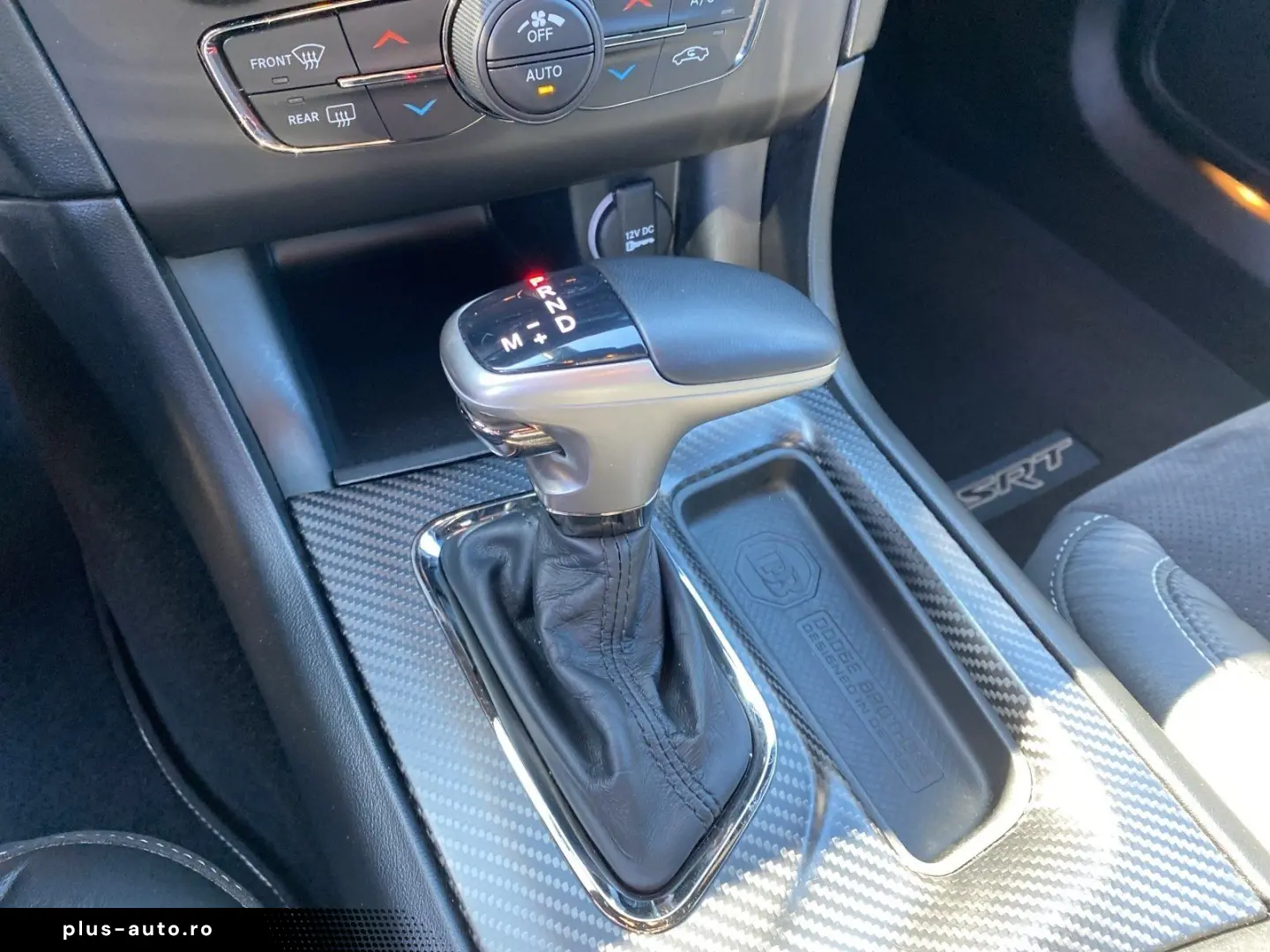 DODGE Charger SRT Hellcat